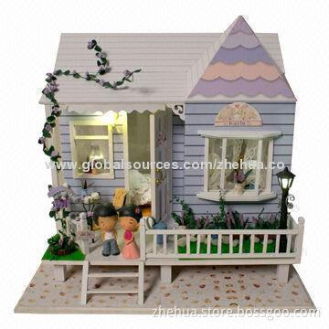 Romantic DIY wooden/doll house with light and simulation furniture